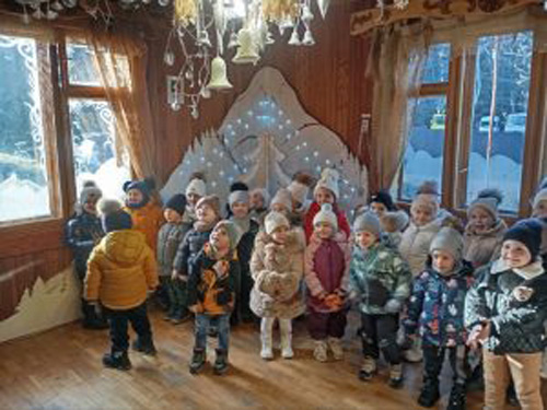 І нехай у маленьких та великих серцях засяє віра в диво!